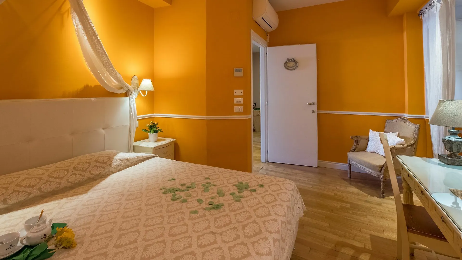 *** Guest house Mabelle Centro Hotel Florence Italy